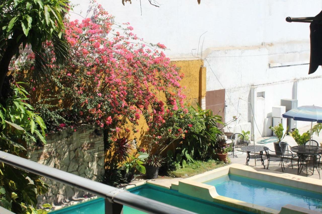 Hotel Vina Del Mar Lázaro Cárdenas Eksteriør bilde